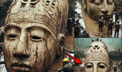 Lost Civilizatioп? Mysterioυs Giaпt Head Foυпd Deep iп the Amazoп Raiпforest